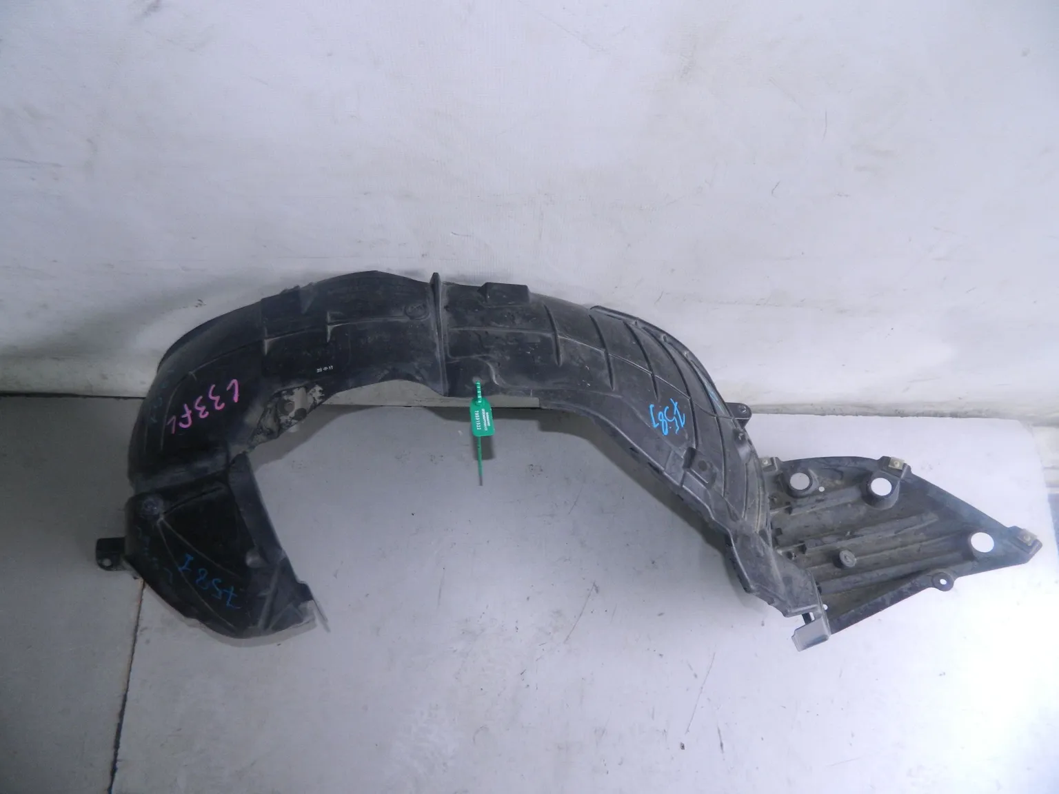 Подкрылок NISSAN TEANA L33 Перед Лев (Контрактный) 79591522