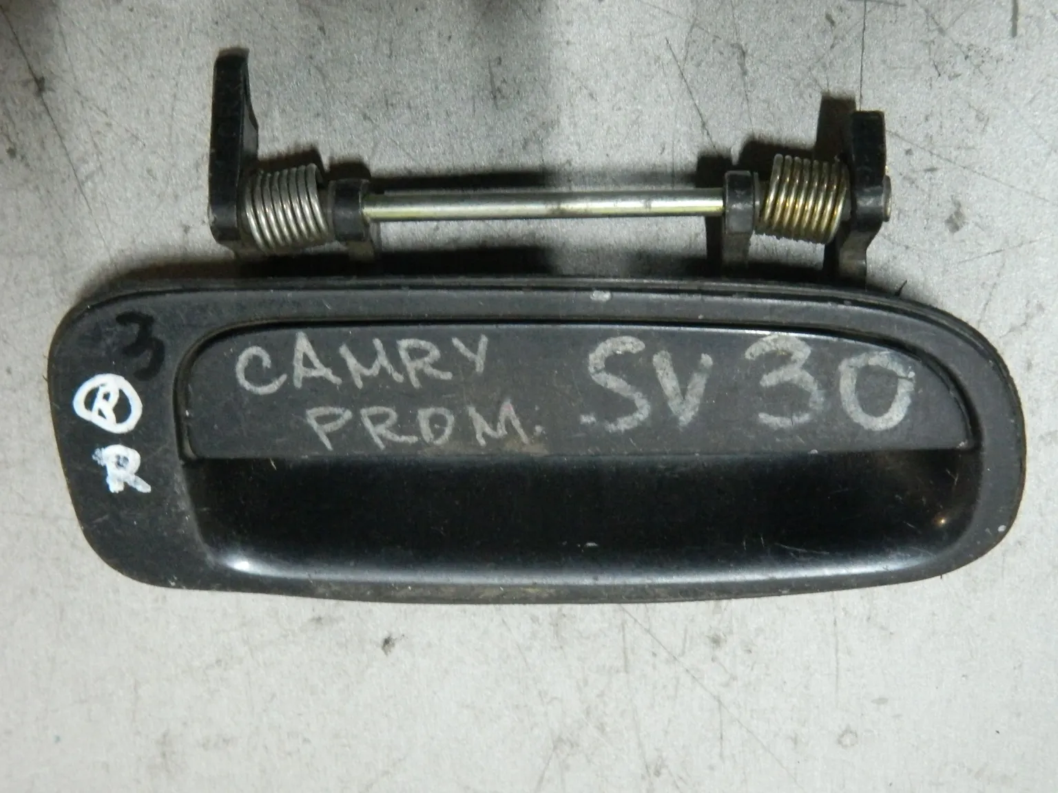 Ручка двери наружная TOYOTA VISTA SV30 Зад Прав (Контрактный) 81528558