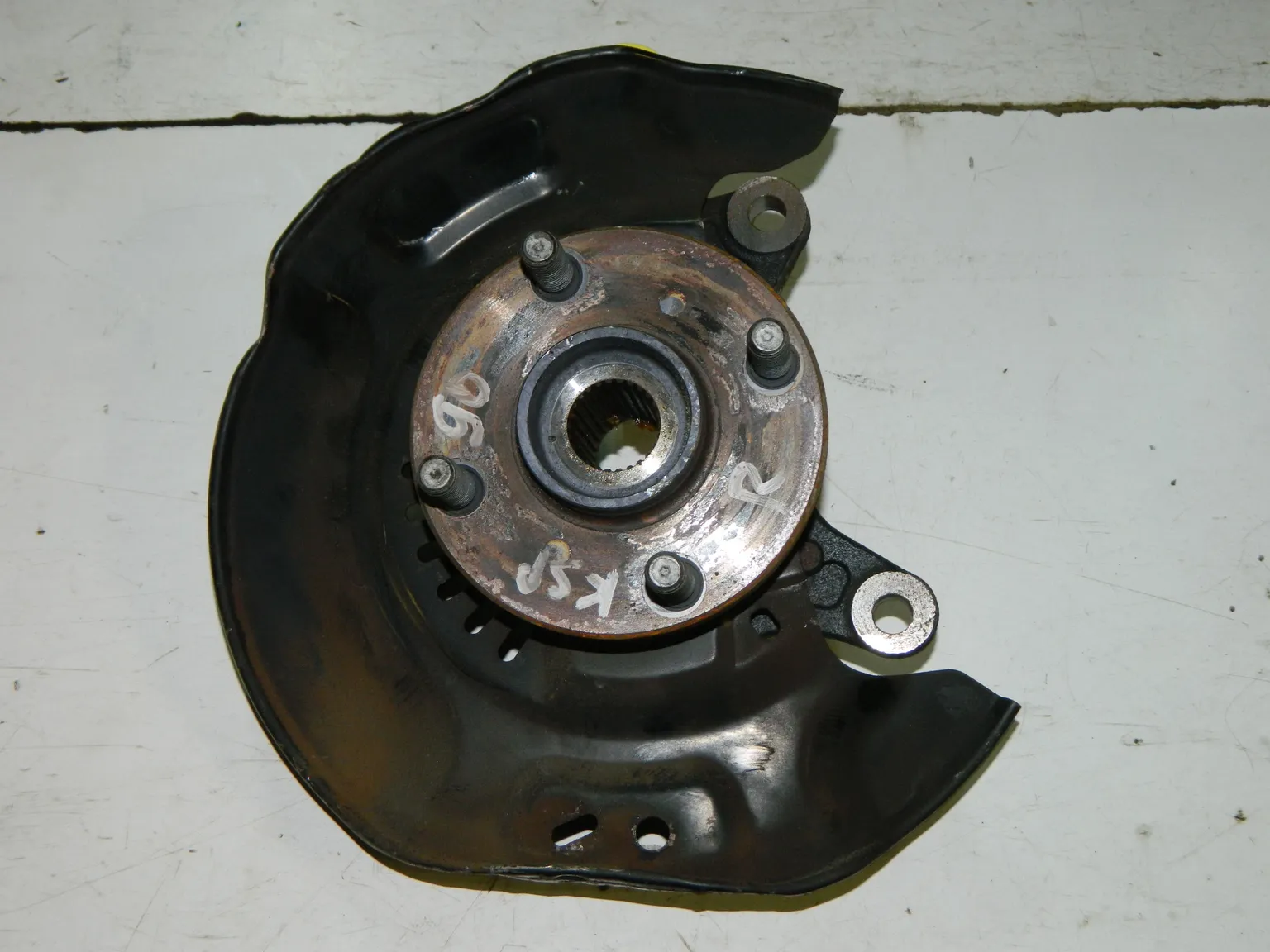 Ступица TOYOTA VITZ KSP90 Перед Прав (Контрактный) 40940920