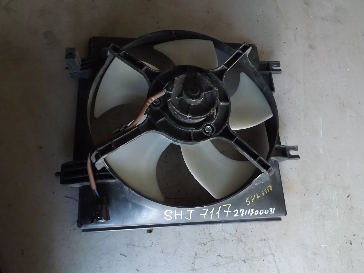 Диффузор радиатора SUBARU FORESTER SHJ (Контрактный) 2711700031