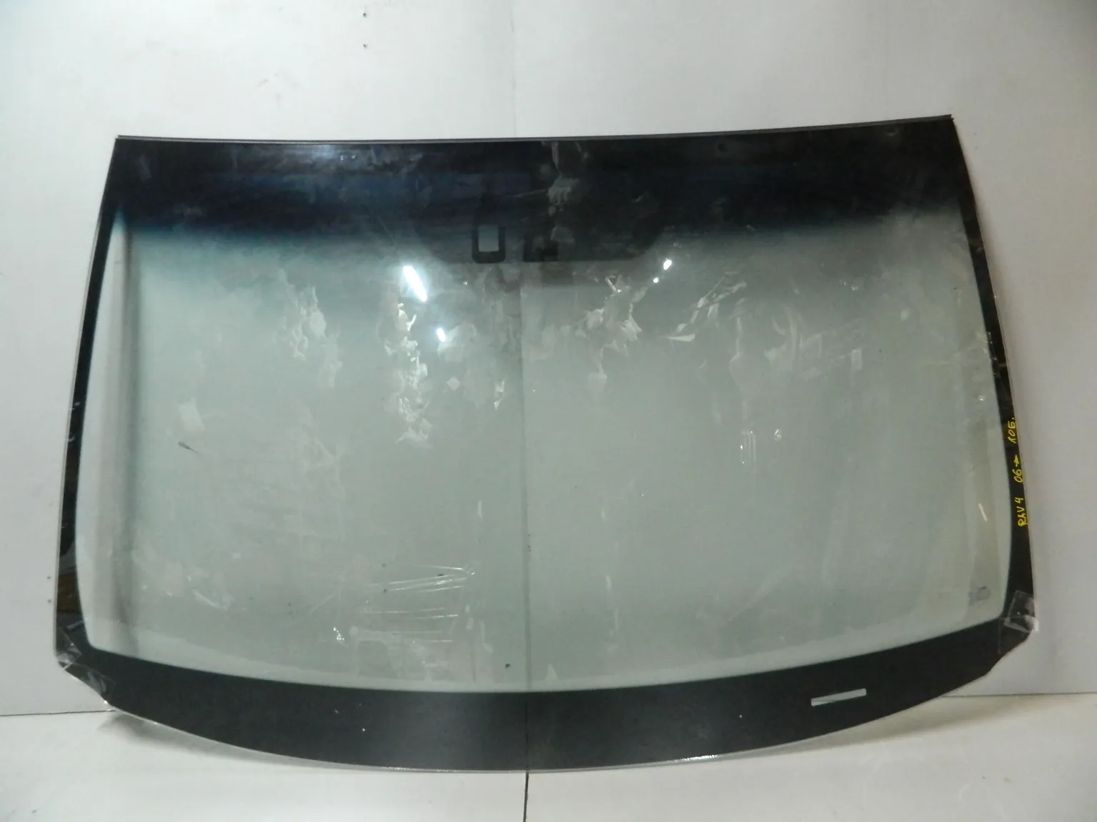Стекло лобовое TOYOTA RAV4 ACA30 XYG AS30LVCPSLFW 05-