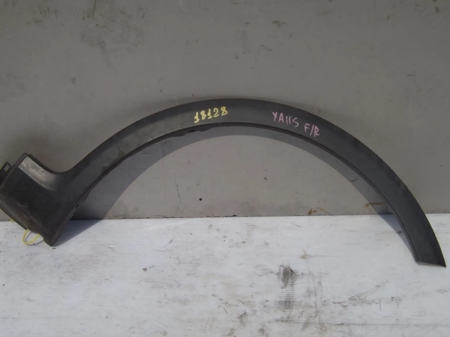 Накладка на крыло SUZUKI SX4 YA11S Перед Прав (Контрактный) 94603249