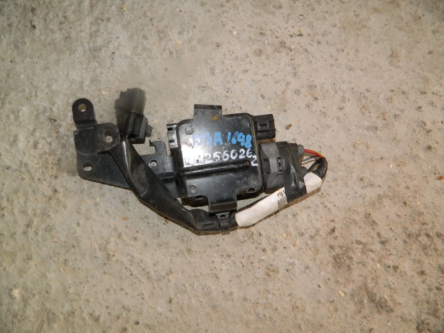 Блок управления вентилятором MAZDA AXELA BLEFP (Контрактный) 1042560262