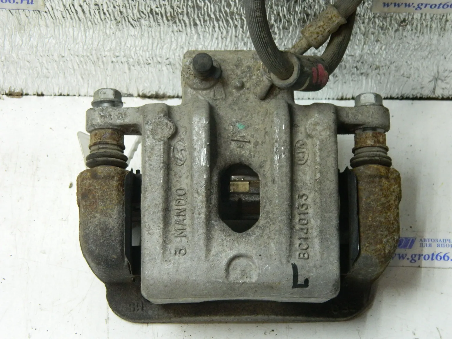 Суппорт HYUNDAI EQUUS VI 4GDA 2013-2015 Задн Лев (Б/У) 35021138