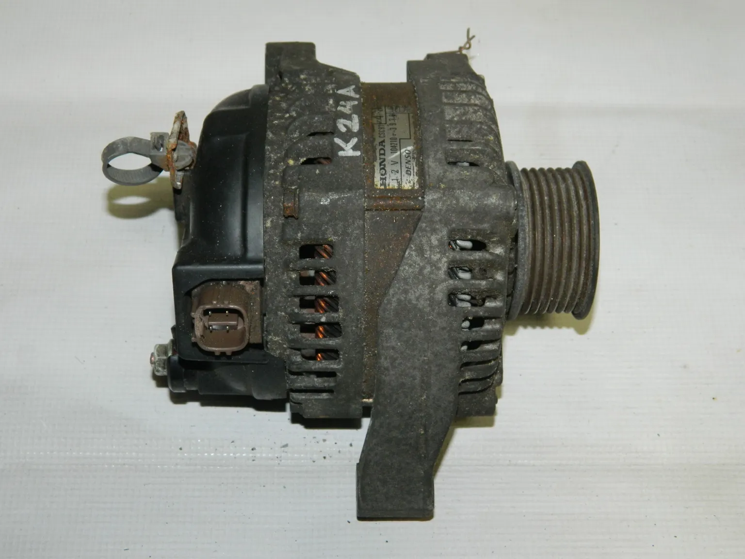 Генератор HONDA ODYSSEY RB1 K24A (Контрактный)