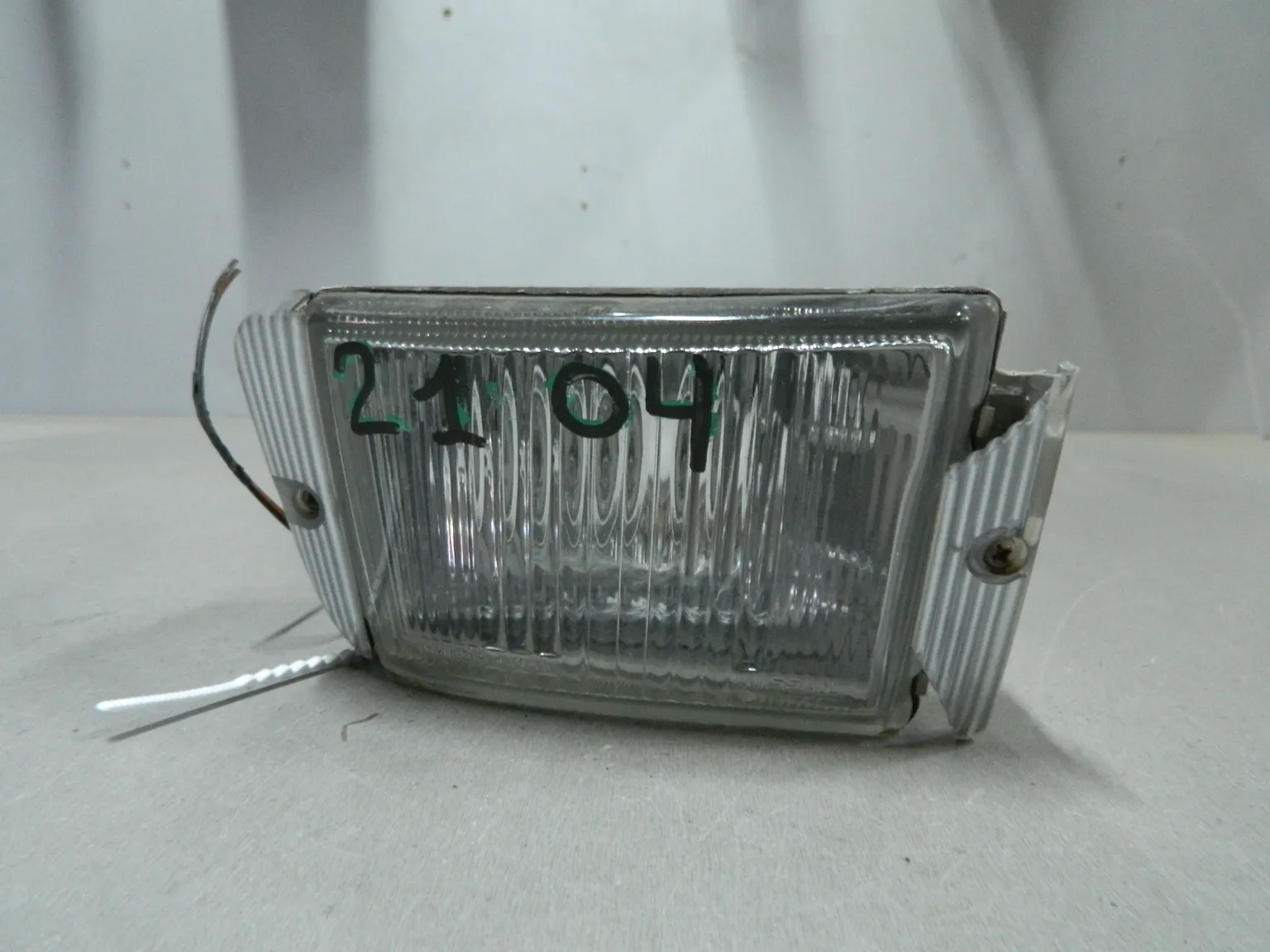 Фара противотуманная NISSAN WINGROAD Y10 Перед Прав 2104 (Контрактный) 69586369