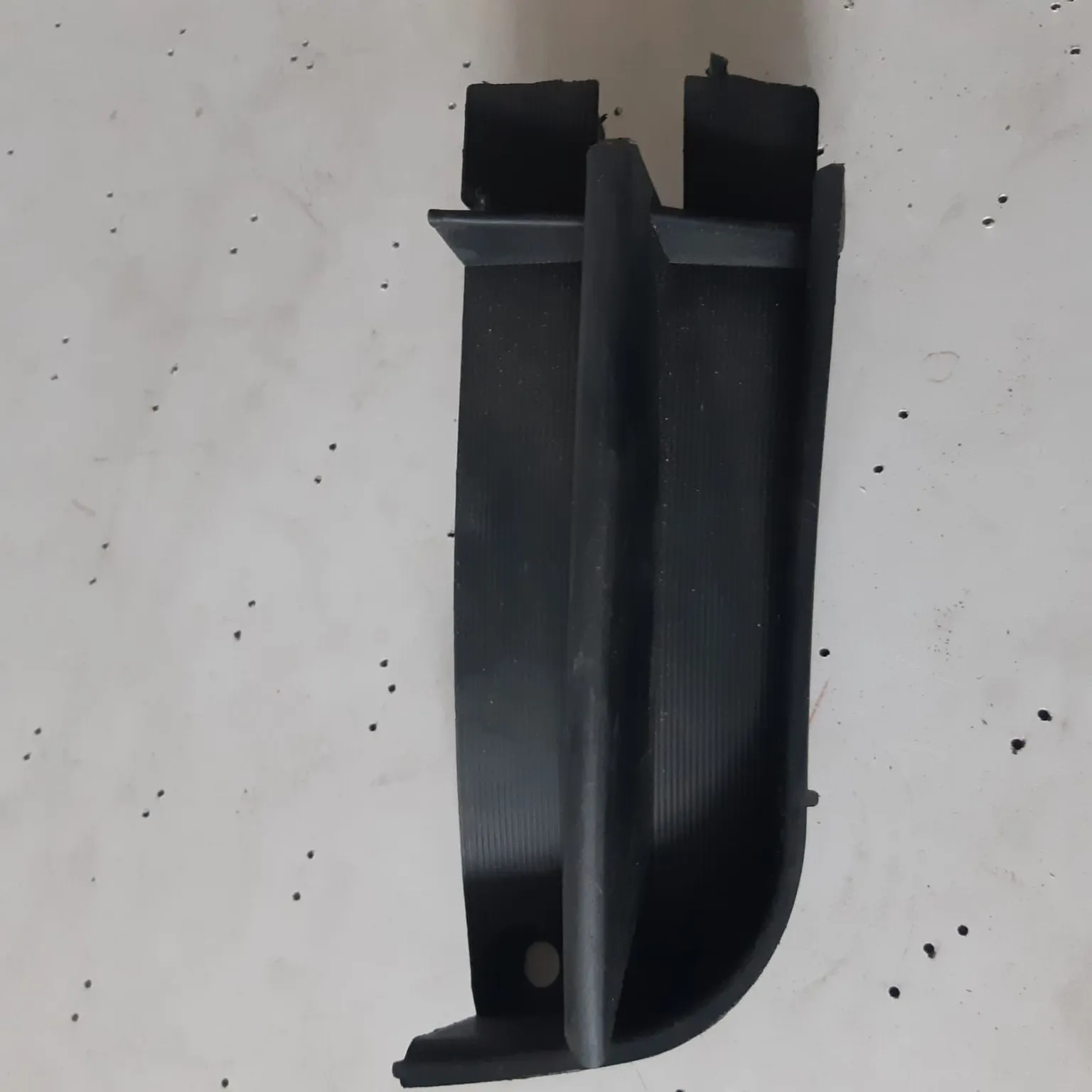 Заглушка бампера TOYOTA 5311220220 TOYOTA CORONA