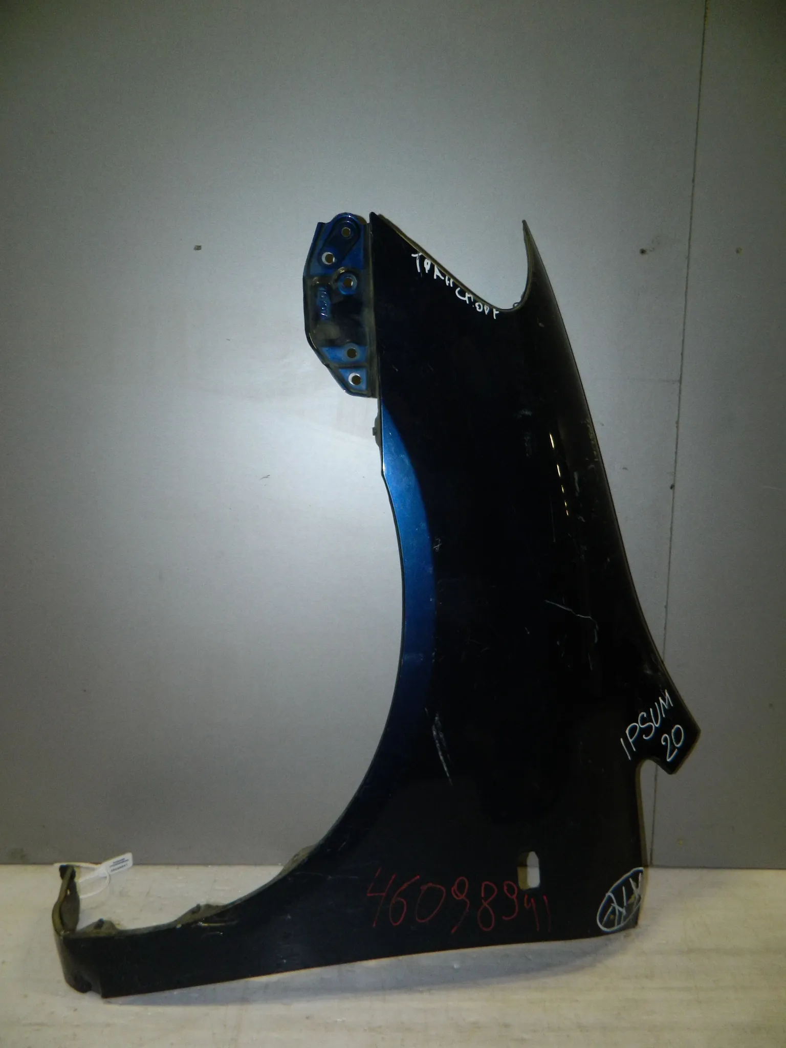 Крыло TOYOTA IPSUM ACM21 Перед Лев (Контрактный) 46098941