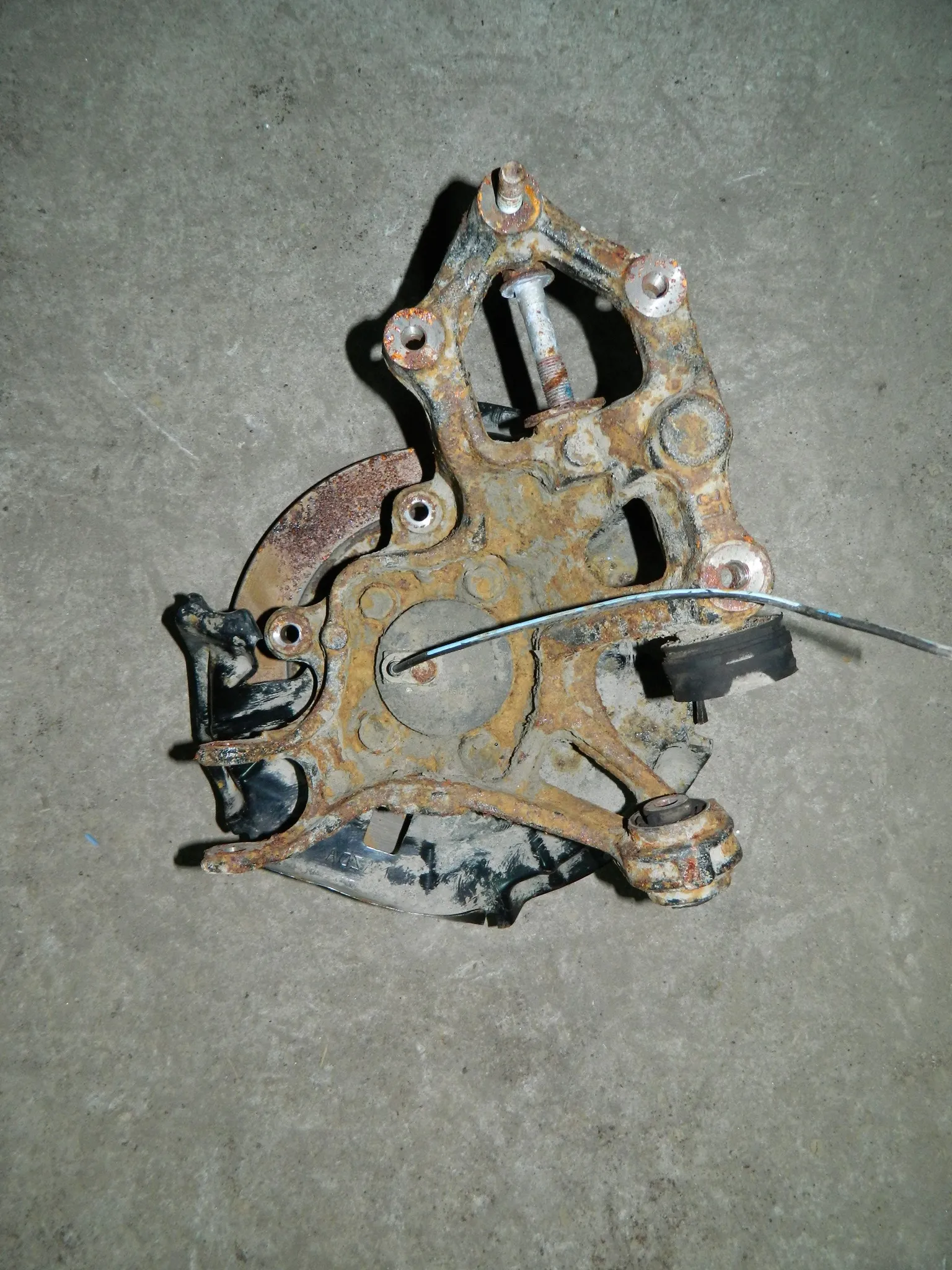 Ступица MAZDA MAZDA 6 GH Зад Лев (Контрактный) 79591029