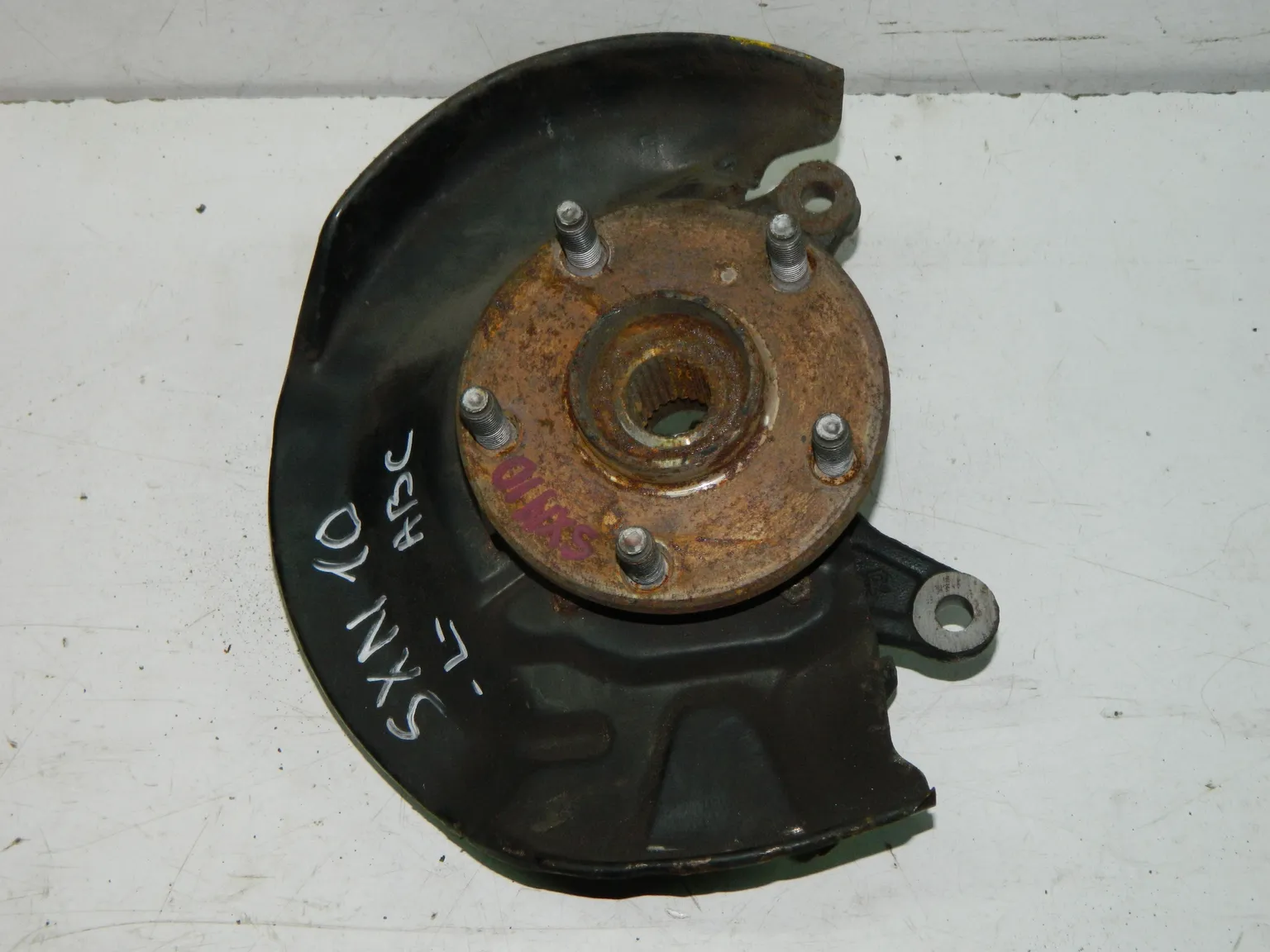 Ступица TOYOTA NADIA SXN10 Перед Прав (Контрактный) 40940692