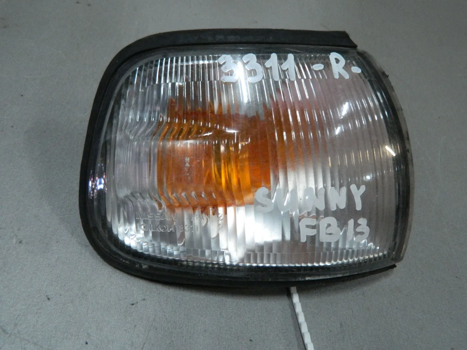 Габарит NISSAN SUNNY FB13 Перед Прав 3311 (Контрактный) 69586353