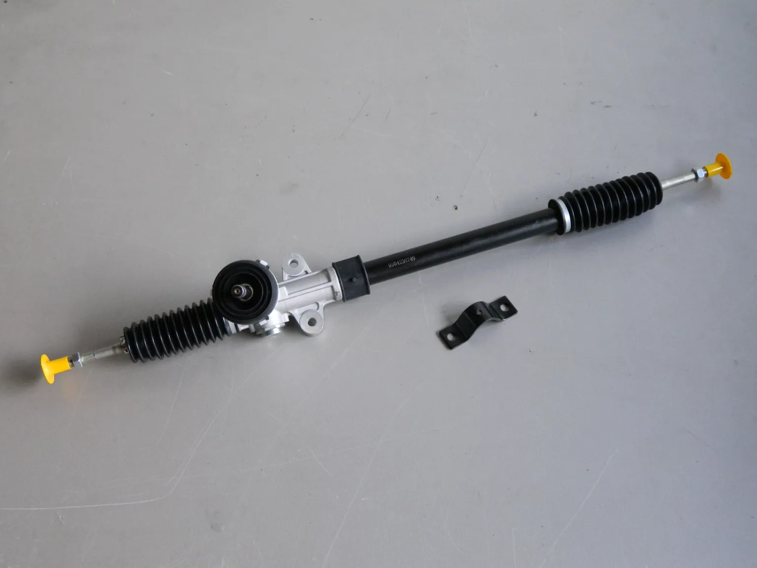 Рейка рулевая GENERAL PARTS 565001E500 HYUNDAI ACCENT III / KIA RIO II (Оборот 4.3) Лев руль)