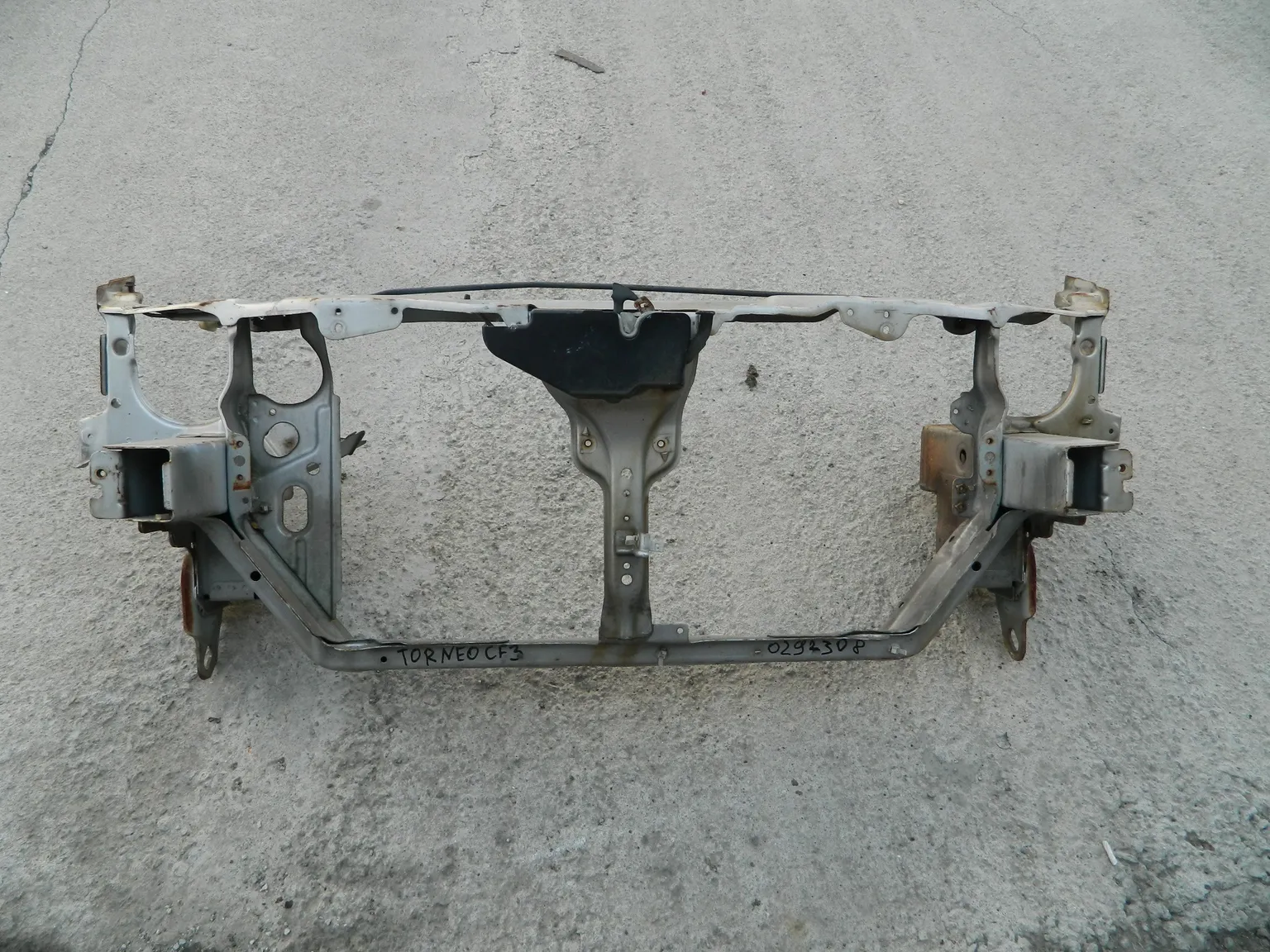 Рамка радиатора HONDA TORNEO CF3 (Контрактный) 0292308