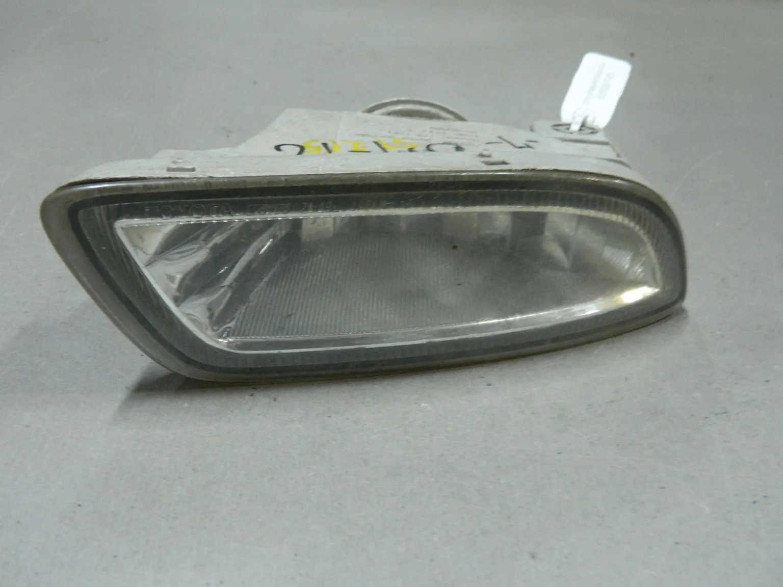 Фара противотуманная TOYOTA CALDINA ST210 Перед Лев 2149 (Контрактный) 69586745