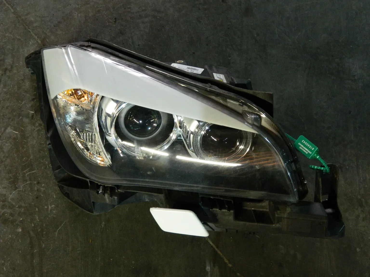 Фара BMW X1 E84 Перед Прав (Контрактный) 81540043