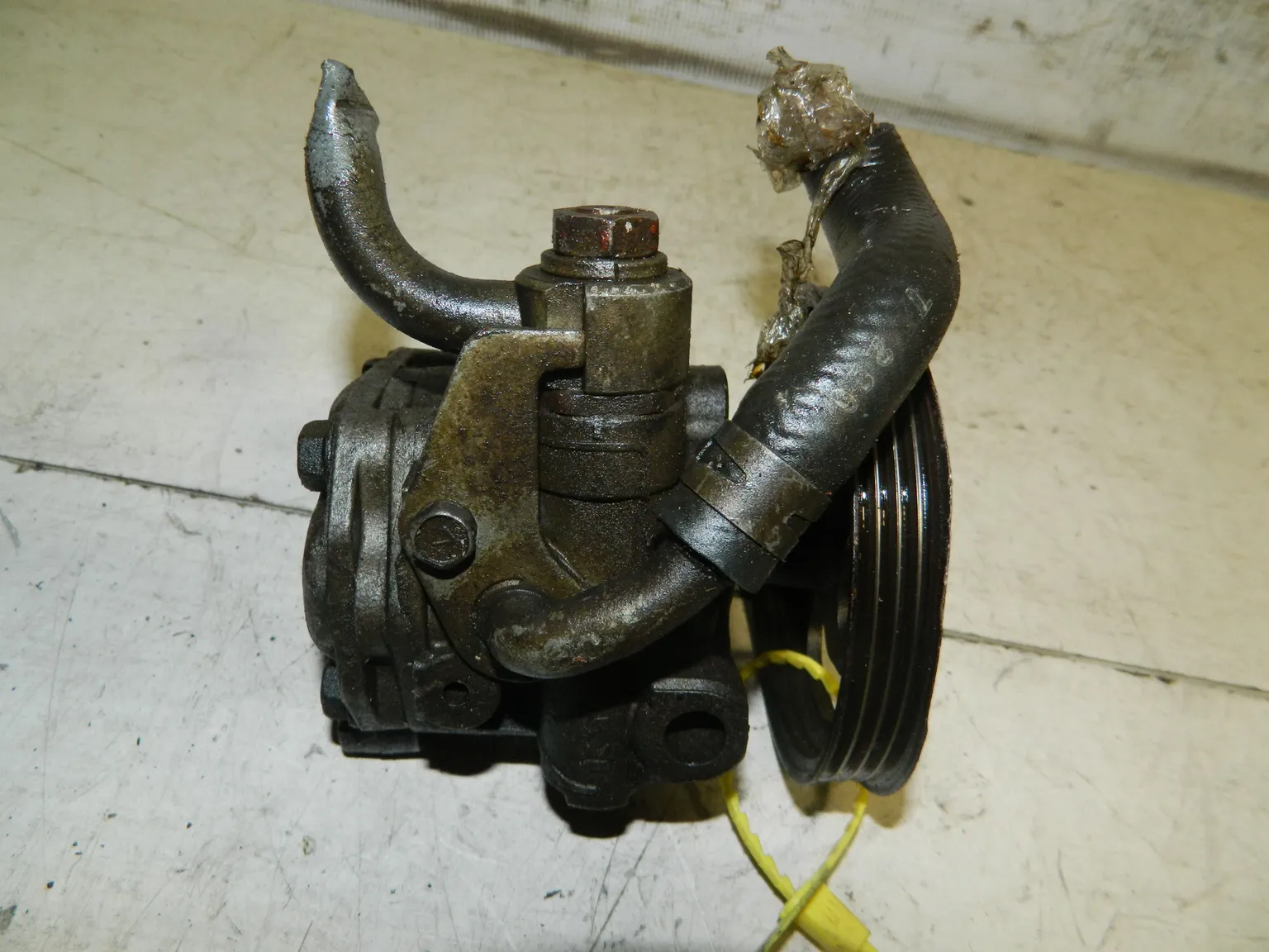 Гидроусилитель руля MITSUBISHI 4D68 (Контрактный) 79768401