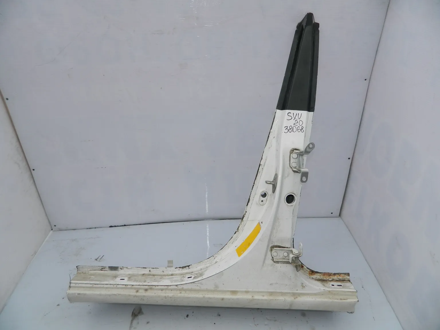 Порог со средней стойкой TOYOTA CAMRY GRACIA SXV20 Лев (Б/У) 40940099