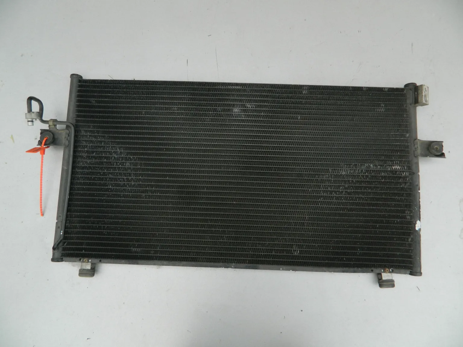 Радиатор кондиционера NISSAN RNESSA N30 (Контрактный) 72367475