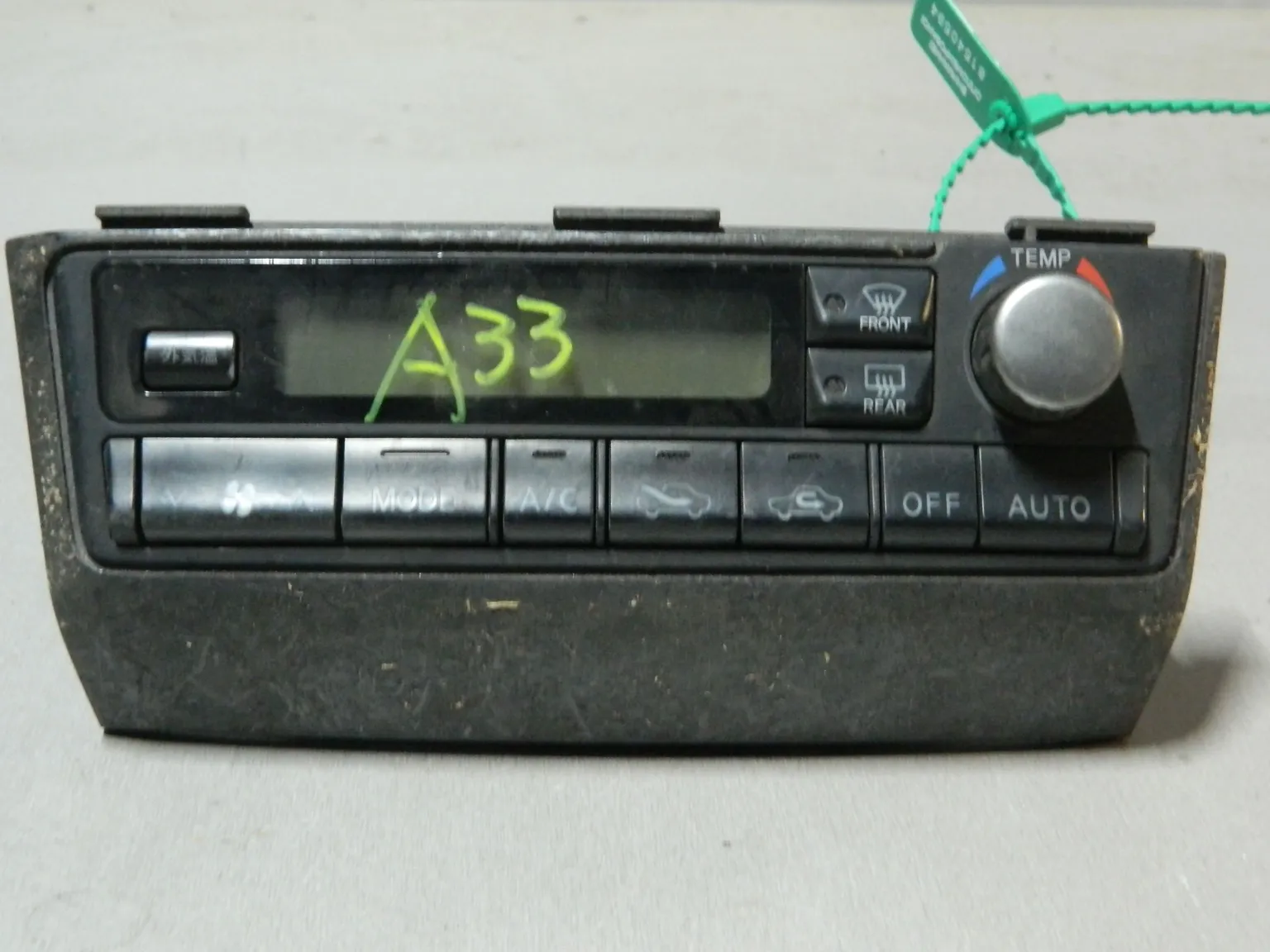 Блок управления климат-контролем NISSAN CEFIRO A33 (Контрактный) 81540594