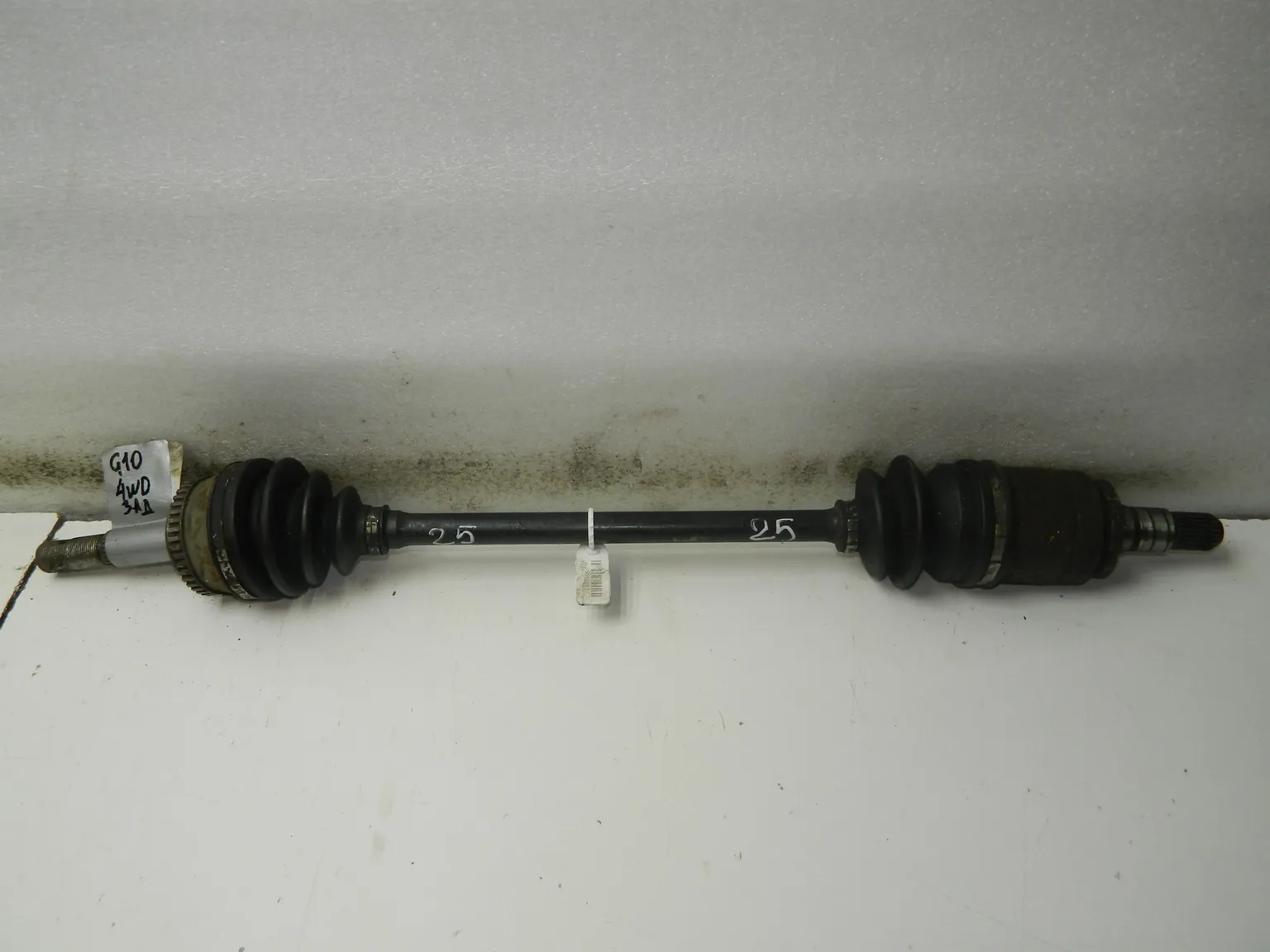 Привод NISSAN BLUEBIRD SYLPHY TG10 Зад Прав (Контрактный) 35015813