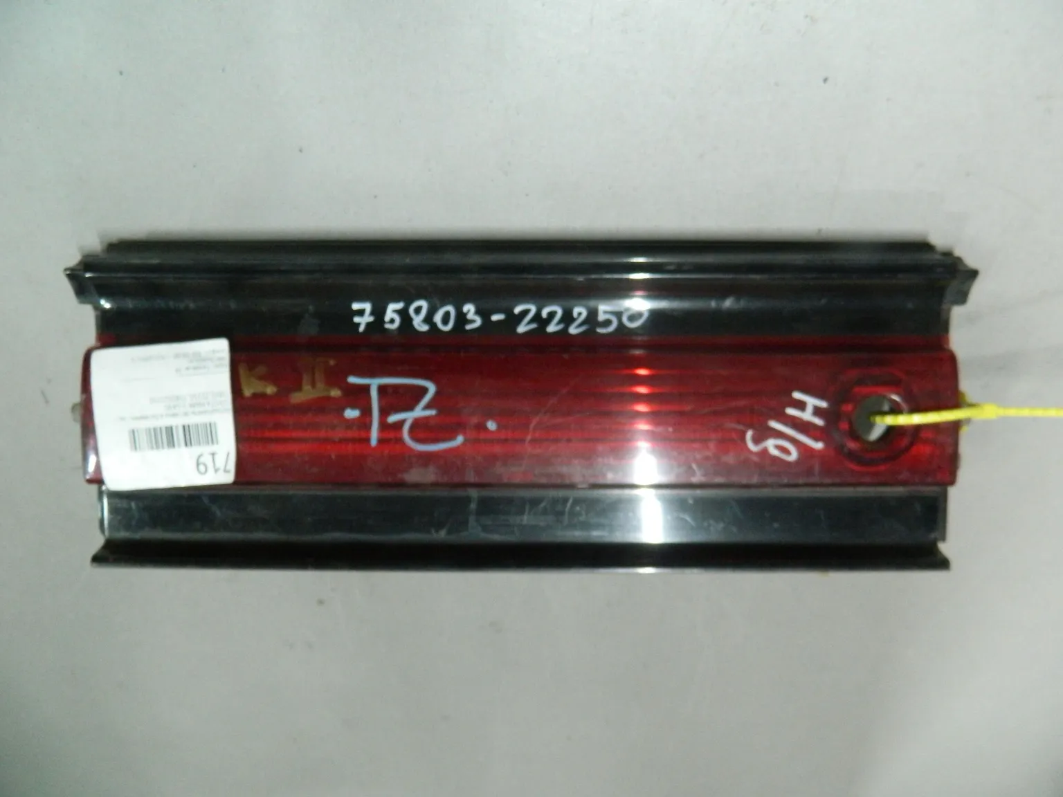 Фонарь TOYOTA MARK II GX90 Зад (Контрактный) 64492550 7580322250