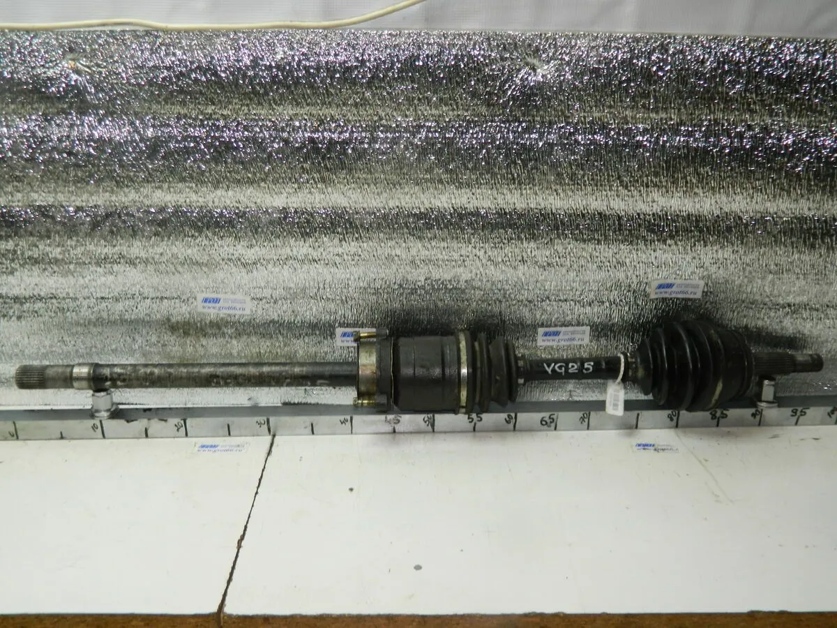 Привод NISSAN CEFIRO A32 VG25 Перед Прав (Контрактный) 35021420