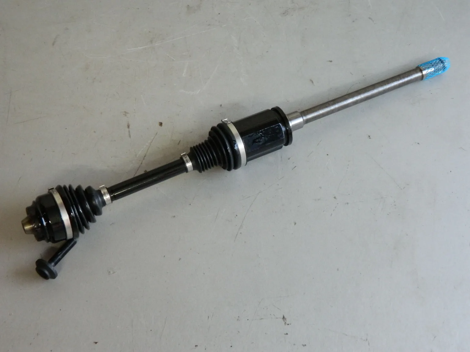 Привод GENERAL PARTS 31607618680 BMW 5-Series F10 / F11 / F18 6-Series F06 / F12 / F13 Перед Прав