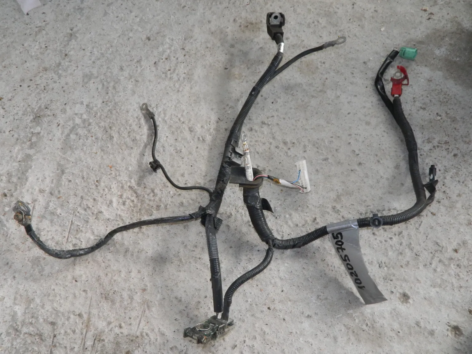 Клемма аккумулятора (+) SUBARU FB20 (Контрактный) 10205705