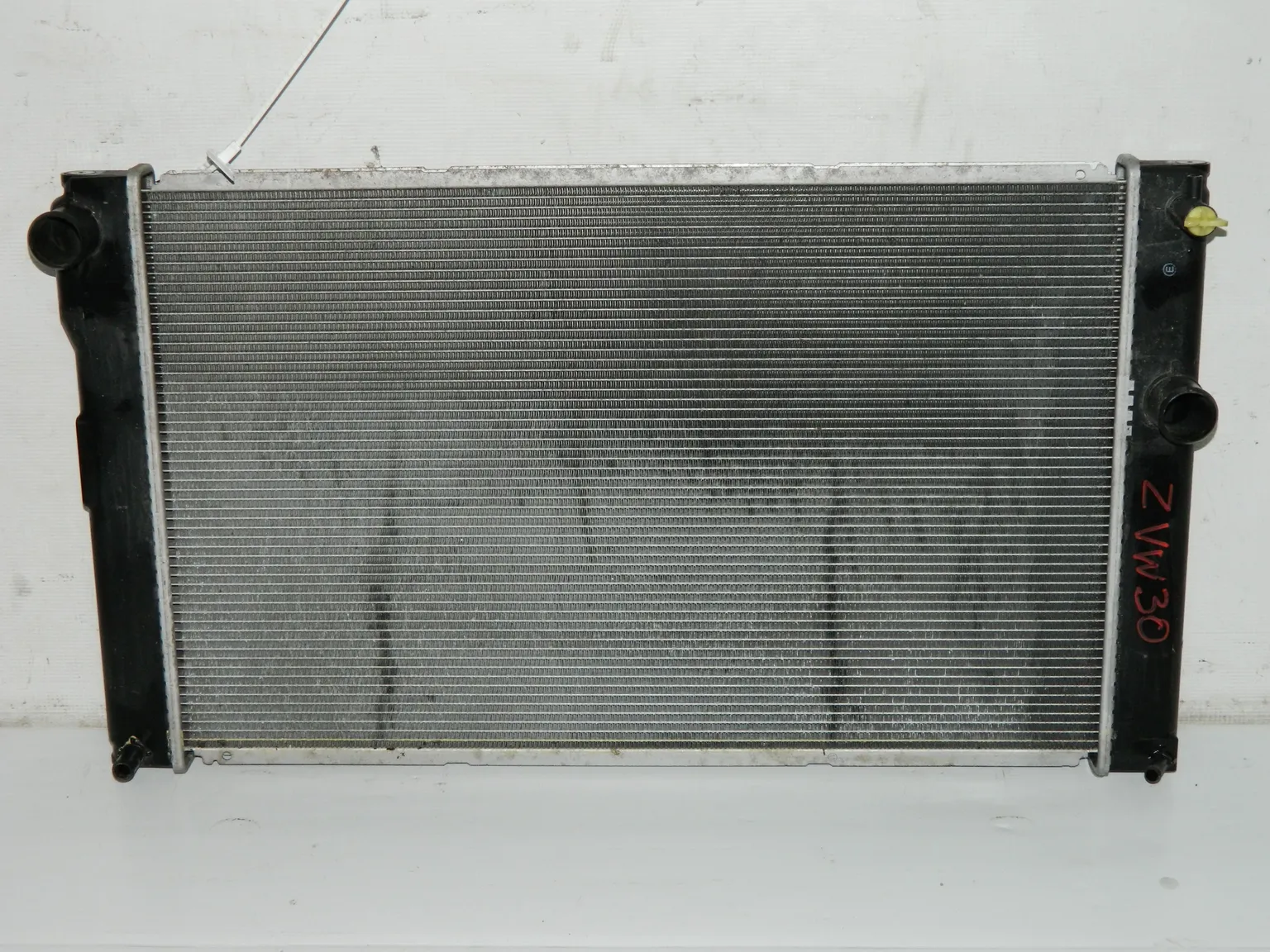 Радиатор ДВС TOYOTA PRIUS ZVW30 2ZR (Контрактный) 45984823