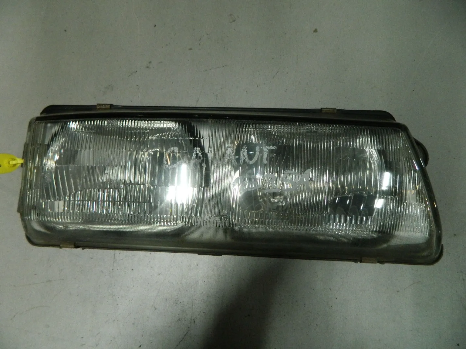 Фара MITSUBISHI GALANT E35A Перед Прав (Контрактный) 64492111