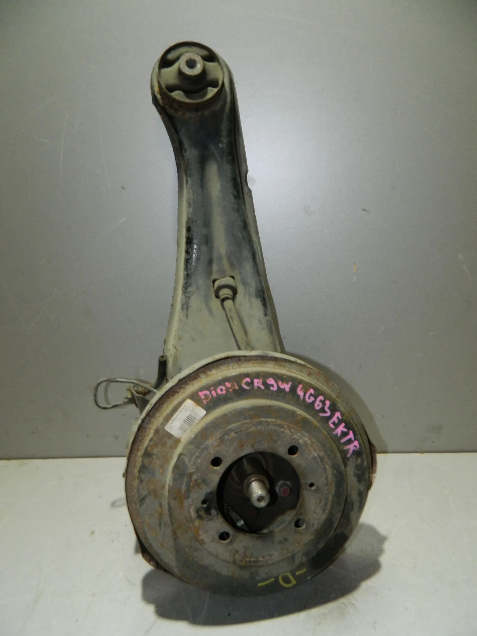 Ступица MITSUBISHI DION CR9W Зад Прав (Контрактный) 35023100