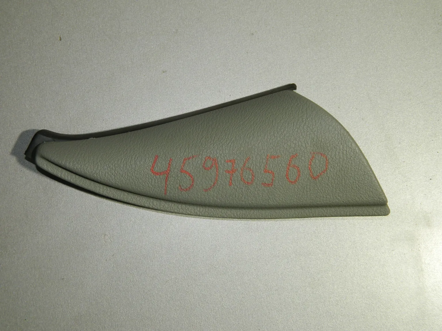 Накладка двери Renault Clio II Перед. Прав (Б/У)