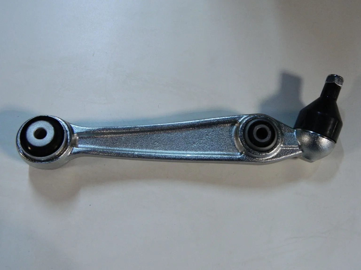 Рычаг GENERAL PARTS 31126864822 BMW X5 F15 14-, BMW X6 F16 15- Перед Нижн Прав