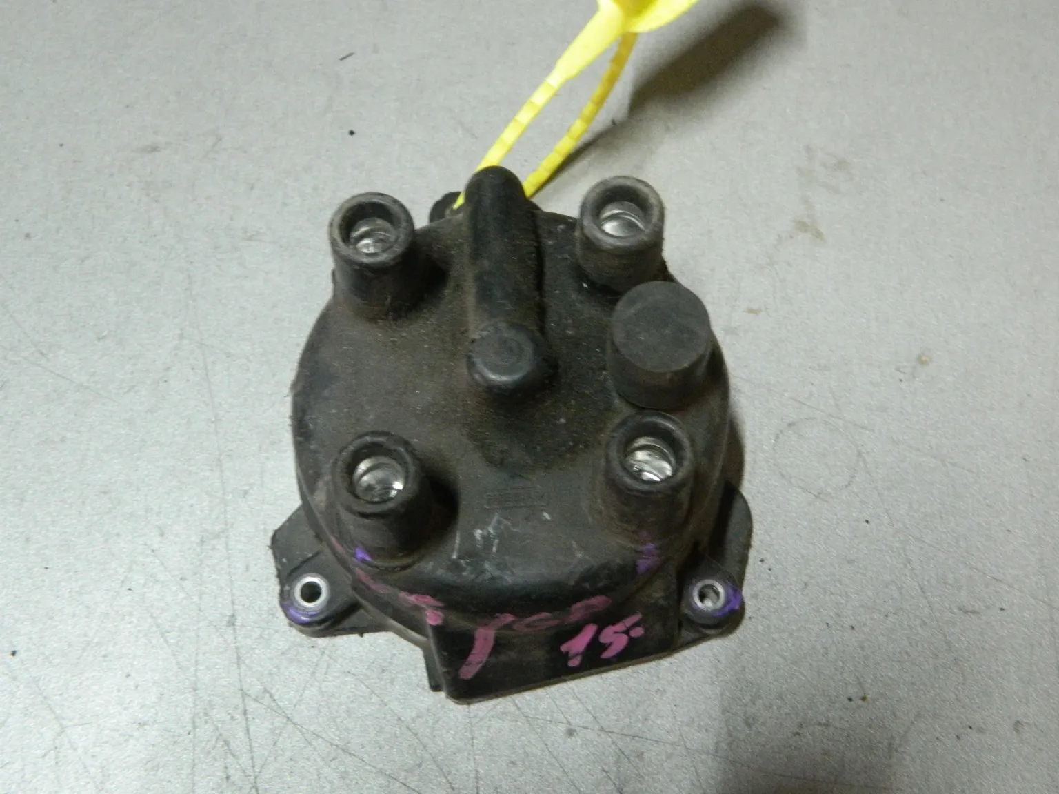 Крышка трамблера NISSAN GA15DE (Контрактный) 79773887