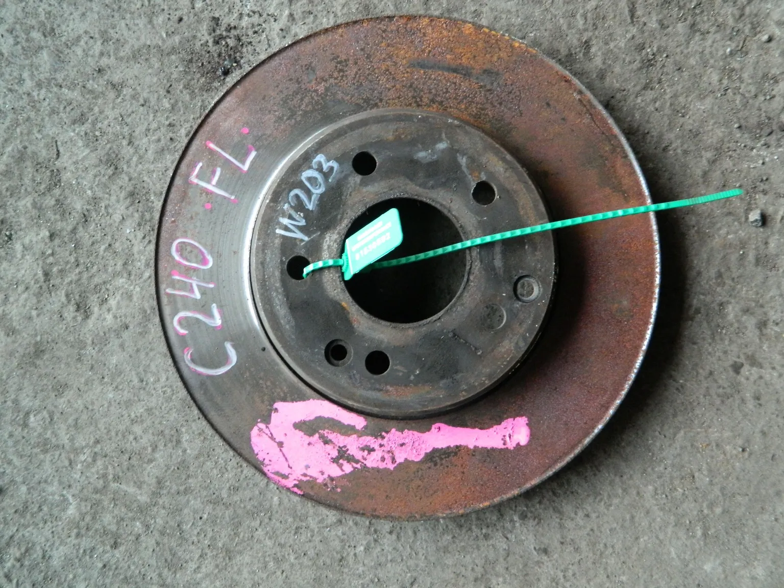 Диск тормозной MERCEDES-BENZ C-CLASS W203 Перед (Контрактный) 81530592