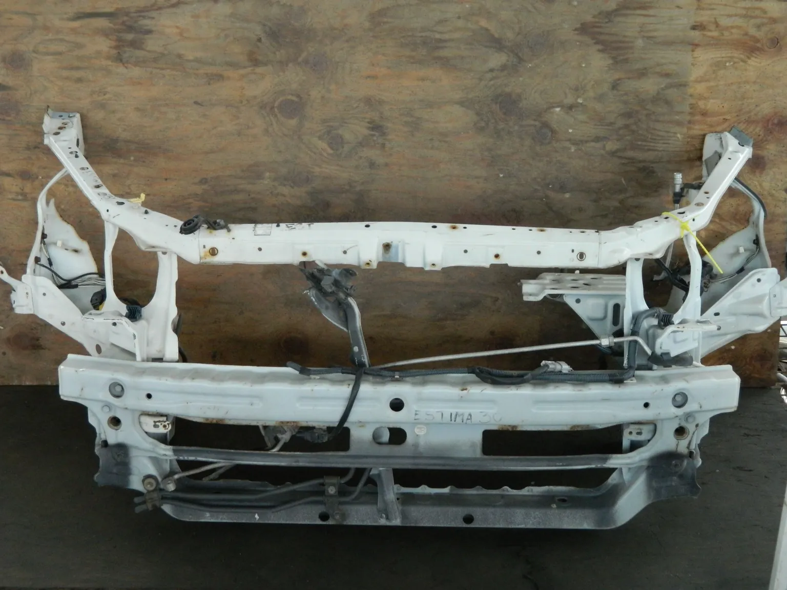Рамка радиатора TOYOTA ESTIMA ACR30 (Контрактный) 94584271
