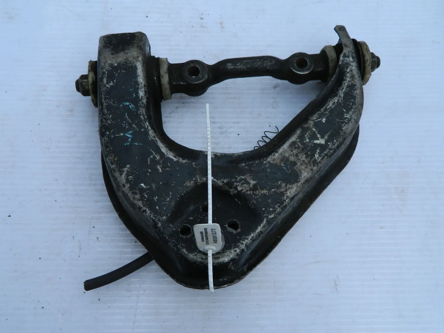 Рычаг подвески MAZDA BONGO SK22M Перед Прав (Контрактный) 46091277