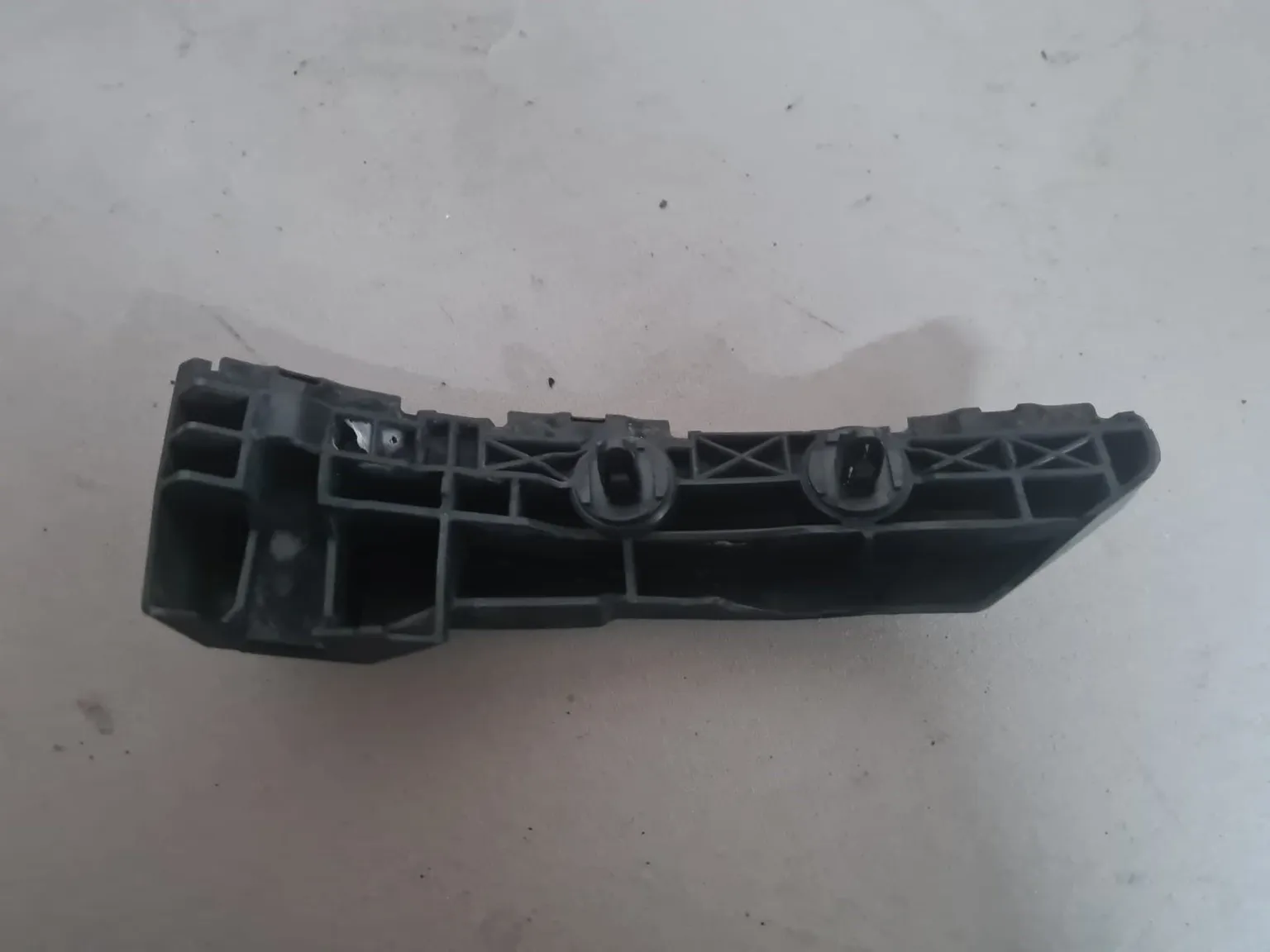 Крепление бампера TOYOTA RAV4 ACA31 Зад Лев (Контрактный) 2901100072