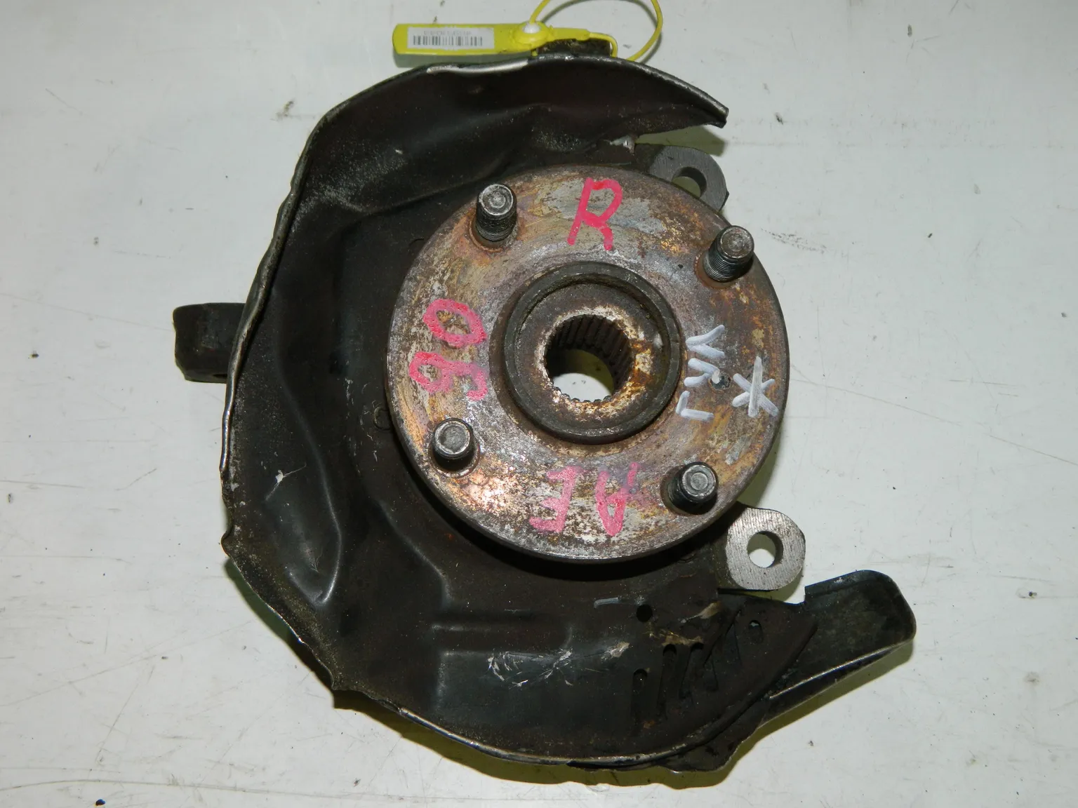 Ступица TOYOTA COROLLA AE90 Перед Прав (Контрактный) 40951044