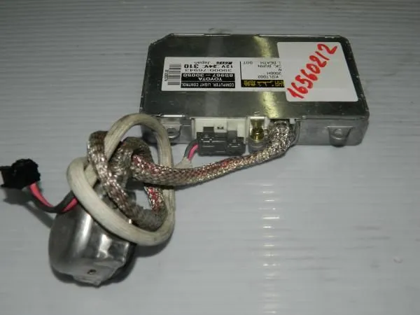 Блок розжига ксенона TOYOTA 8596730050 (Контрактный)