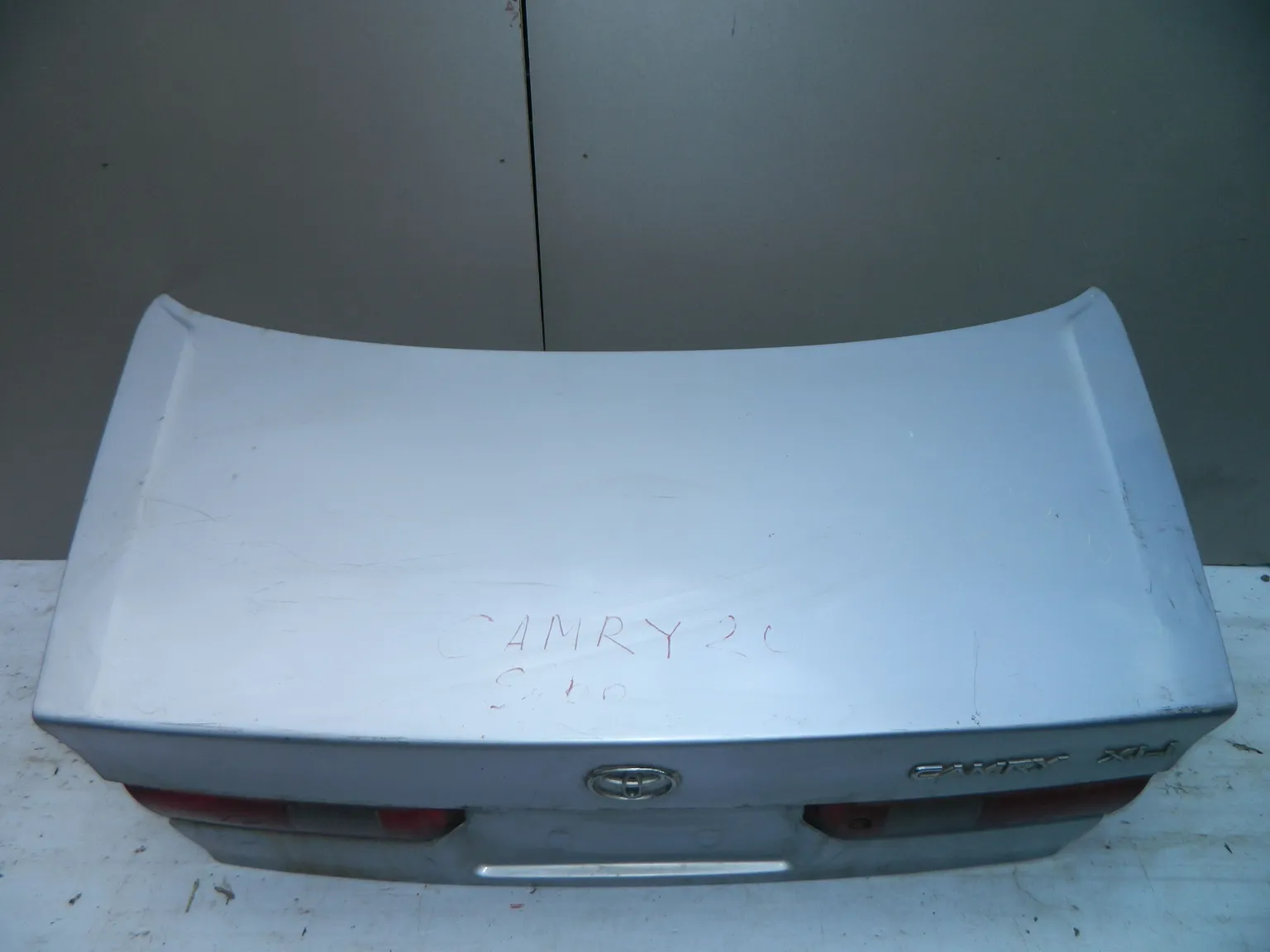 Крышка багажника TOYOTA CAMRY GRACIA SXV20 (Контрактный) 40951827