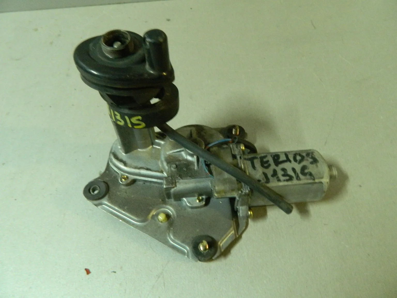 Мотор заднего дворника DAIHATSU TERIOS KID J11G (Контрактный) 81528589