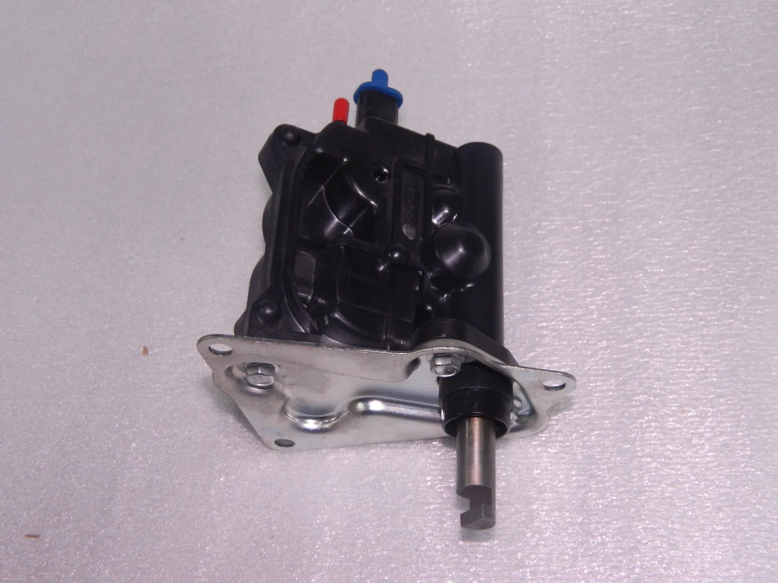 Сервопривод раздаточной коробки GENERAL PARTS MR446665 MITSUBISHI PAJERO / MONTERO V6# V7# V97W