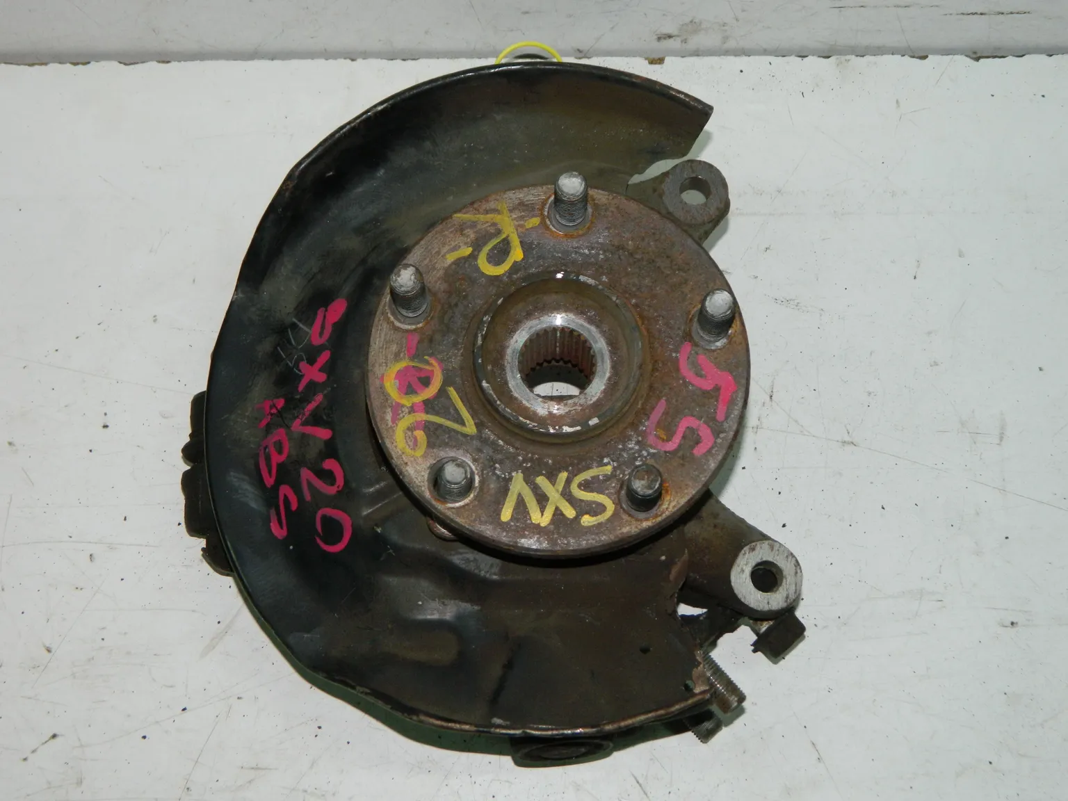 Ступица TOYOTA CAMRY SXV20 Перед Прав (Контрактный) 40940622