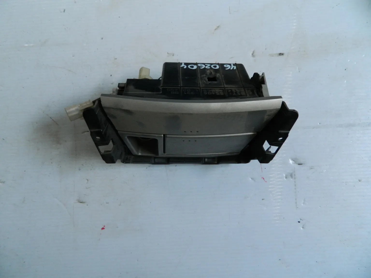 Пепельница TOYOTA CAMRY ACV40 (Контрактный) 4602604 5540633100