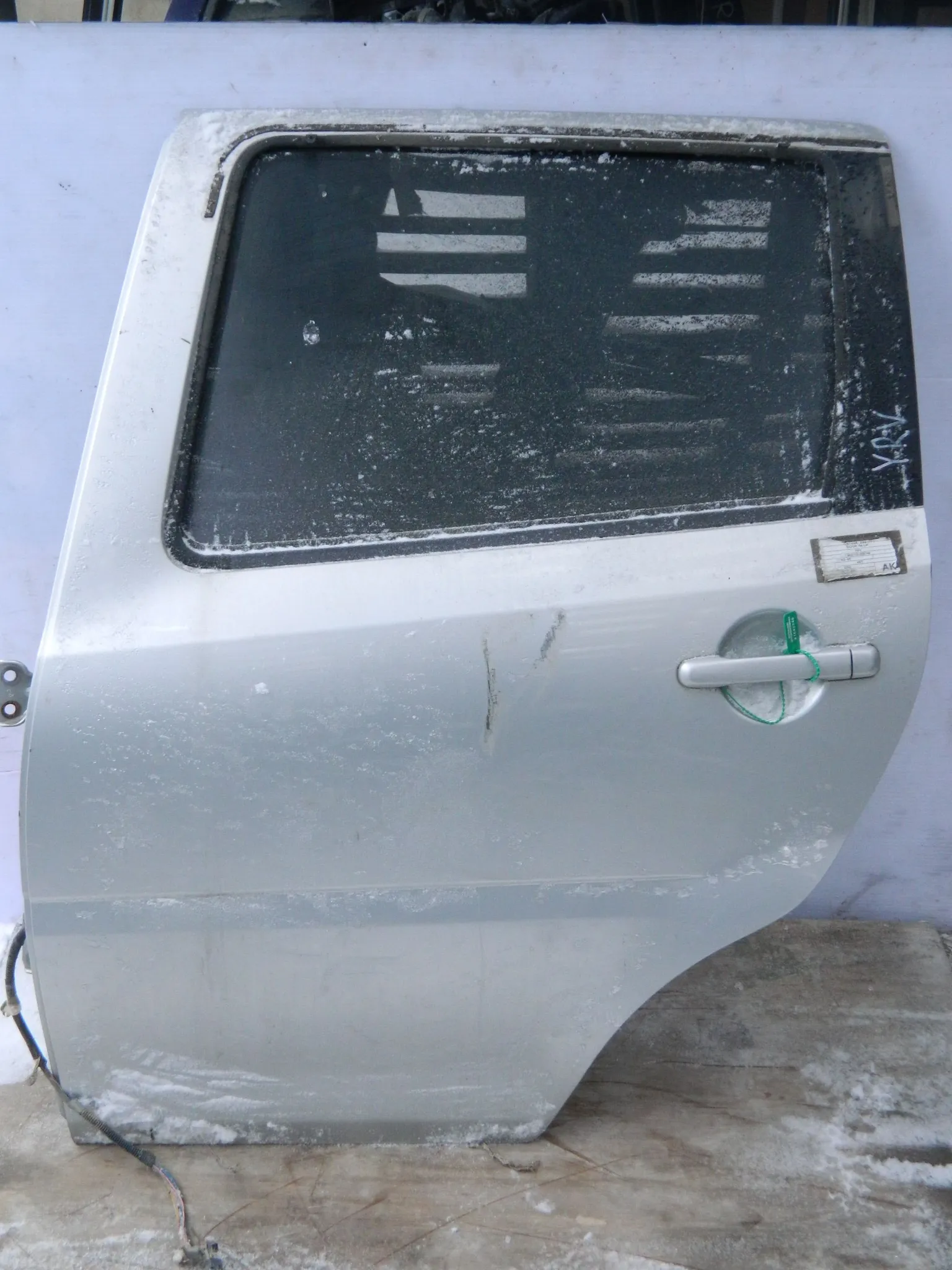 Дверь DAIHATSU YRV M201G Зад Лев (Контрактный) 81540748