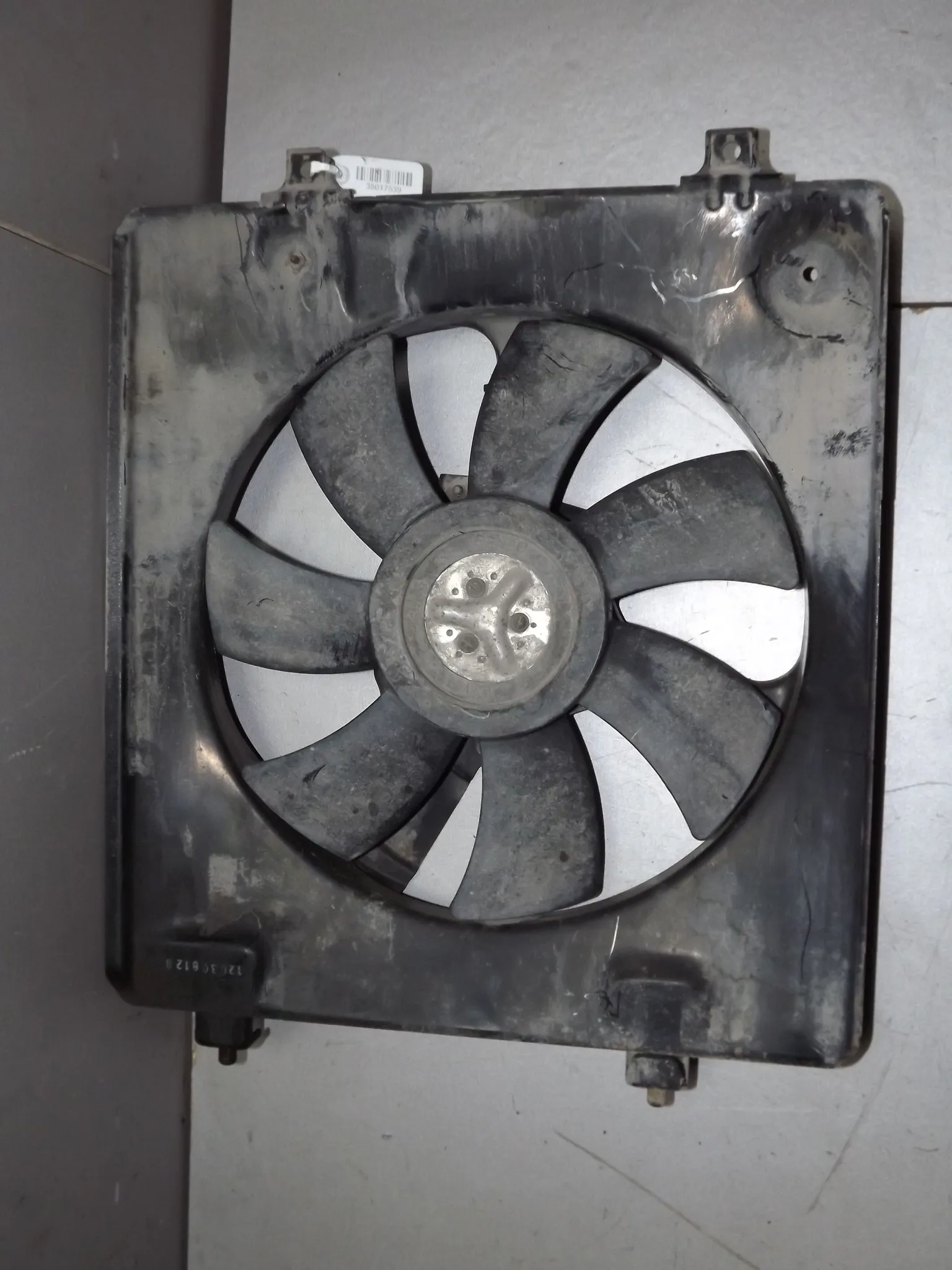 Диффузор радиатора HONDA CR-V RE5 R20A (Контрактный) 35017539