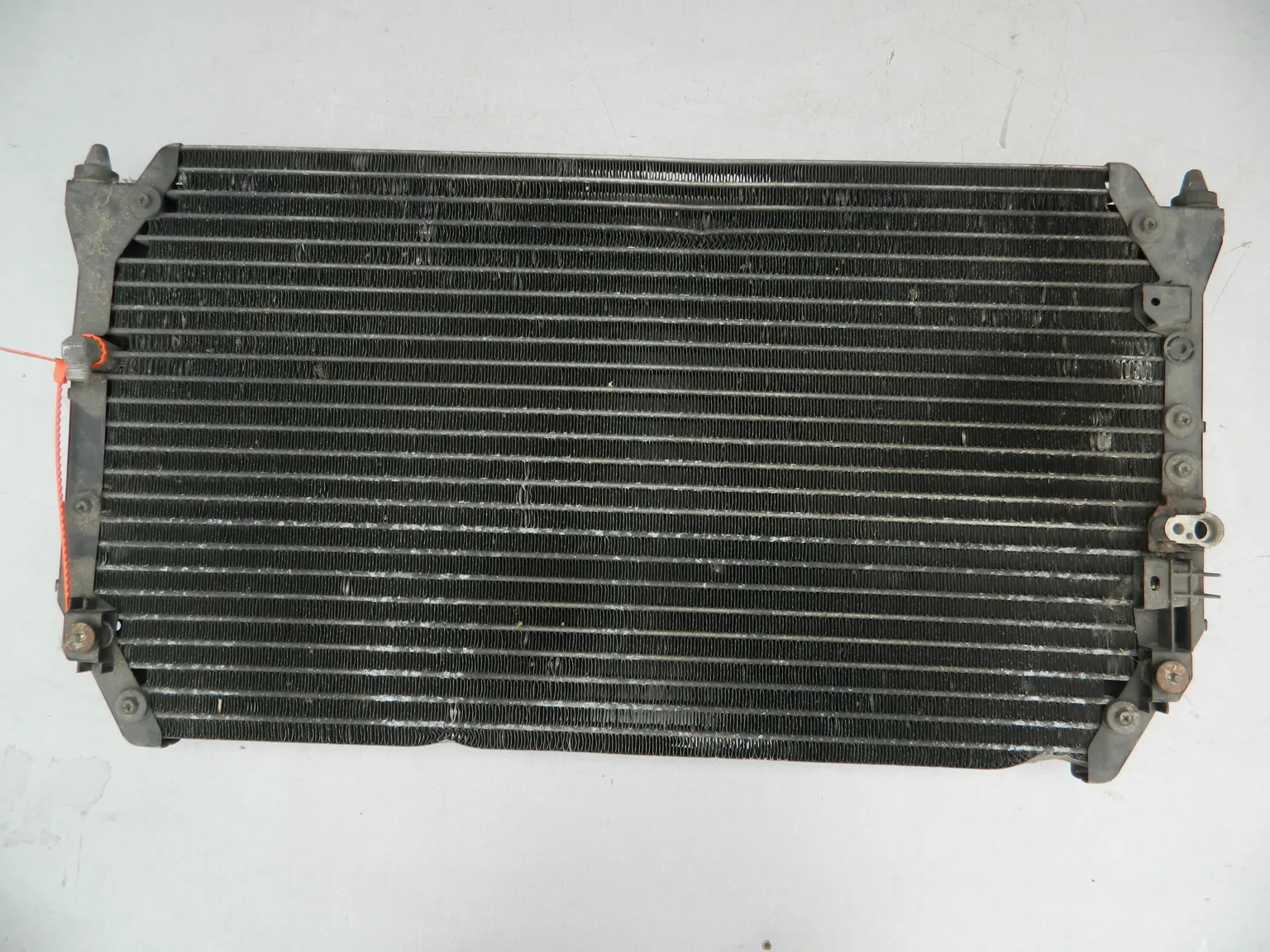 Радиатор кондиционера TOYOTA WINDOM MCV20 (Контрактный) 72367564