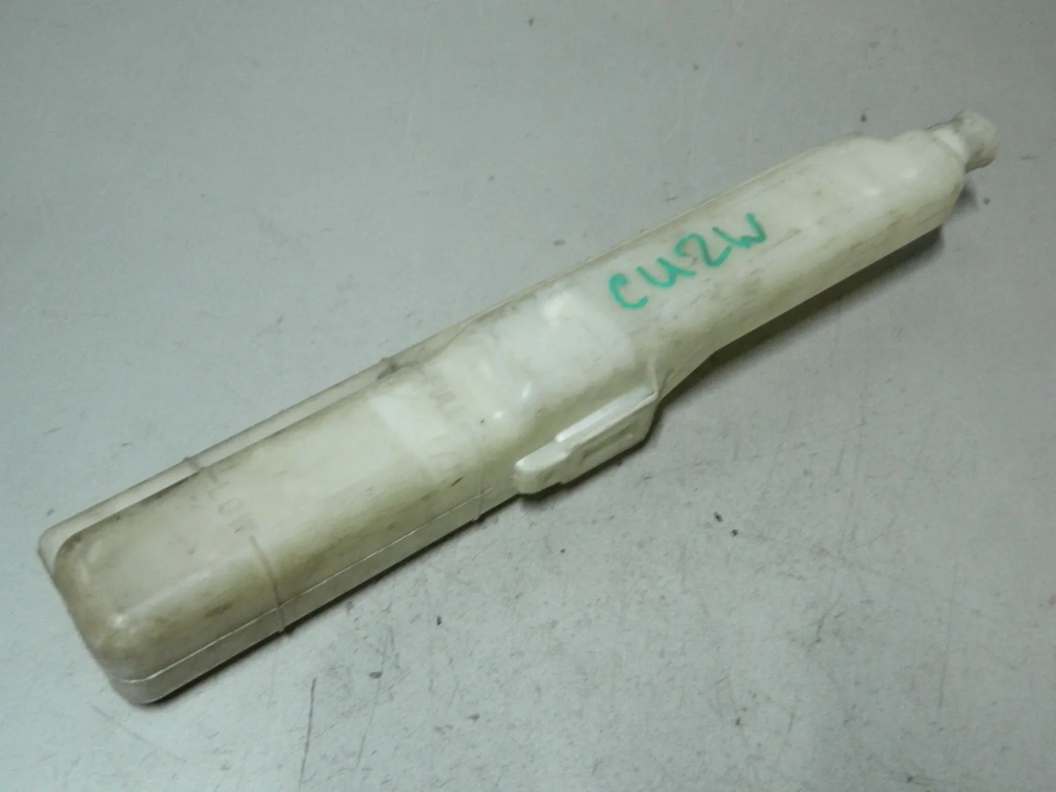 Бачок расширительный MITSUBISHI OUTLANDER CU2W (Контрактный) 79591862