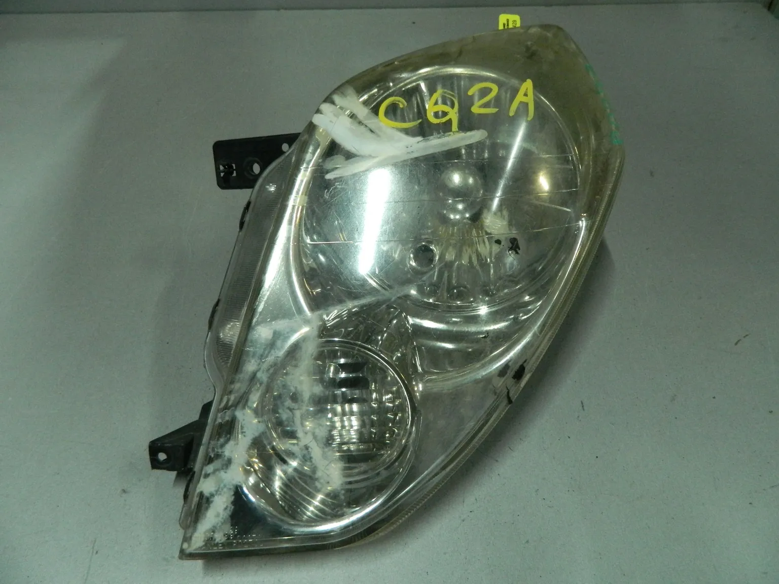 Фара MITSUBISHI DINGO CQ2A Перед Лев 0270 (Контрактный) 64492429